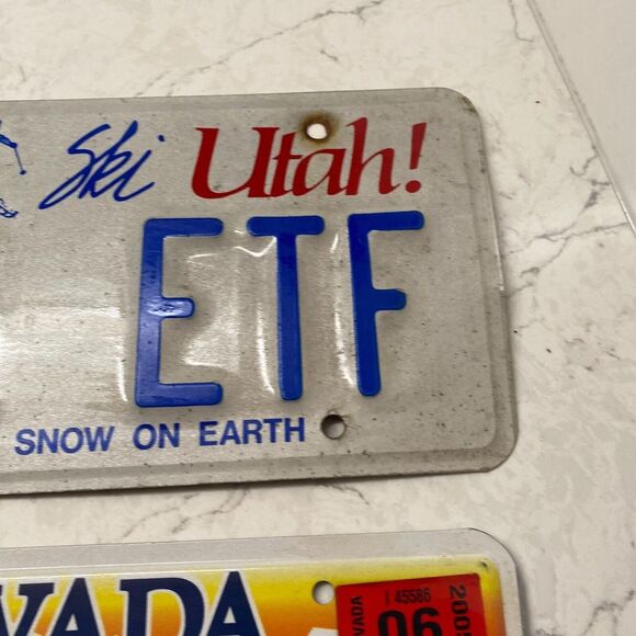 US State Ski Utah & Nevada Collectibles Motor Vehicles License Plate Lot of 2 - Picture 6 of 8
